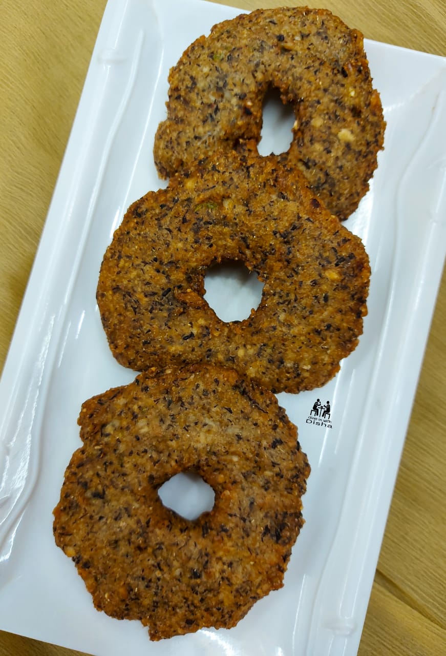 HEALTHY BLACK URAD DAL MEDU VADA KANDESHI UDID DAL VADA TIRUPATI 